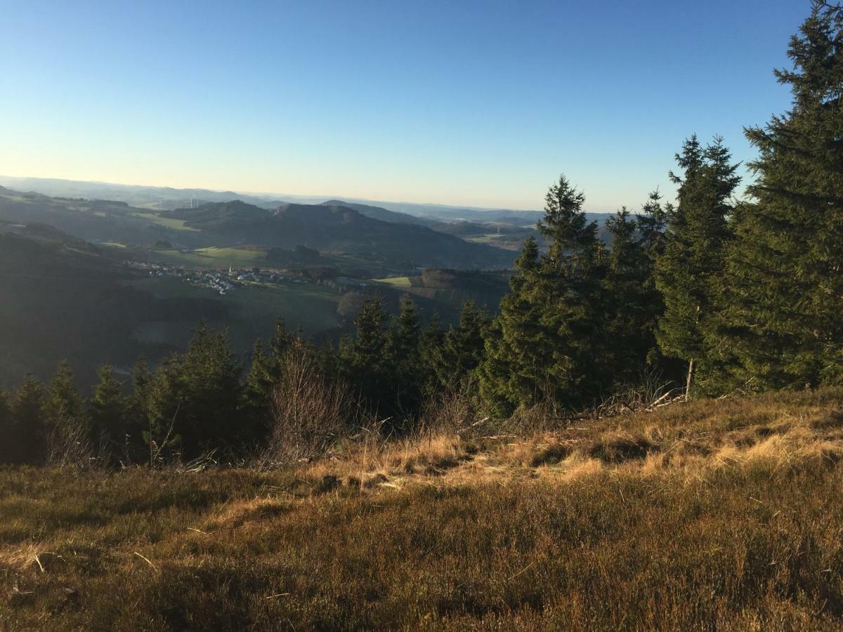 Ferienwohnung "Am Kreuzfelsen" Bestwig Luaran gambar